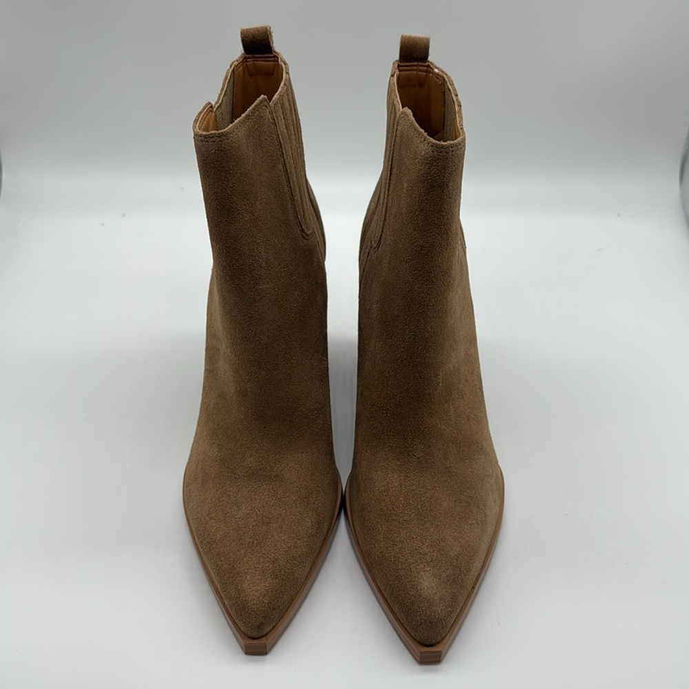 Marc Fisher Oshay Pointed Toe Booties in Natural Suede Size 9 - Picture 3 of 11